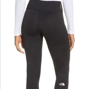 The North Face FlashDry Performance Cropped Tights